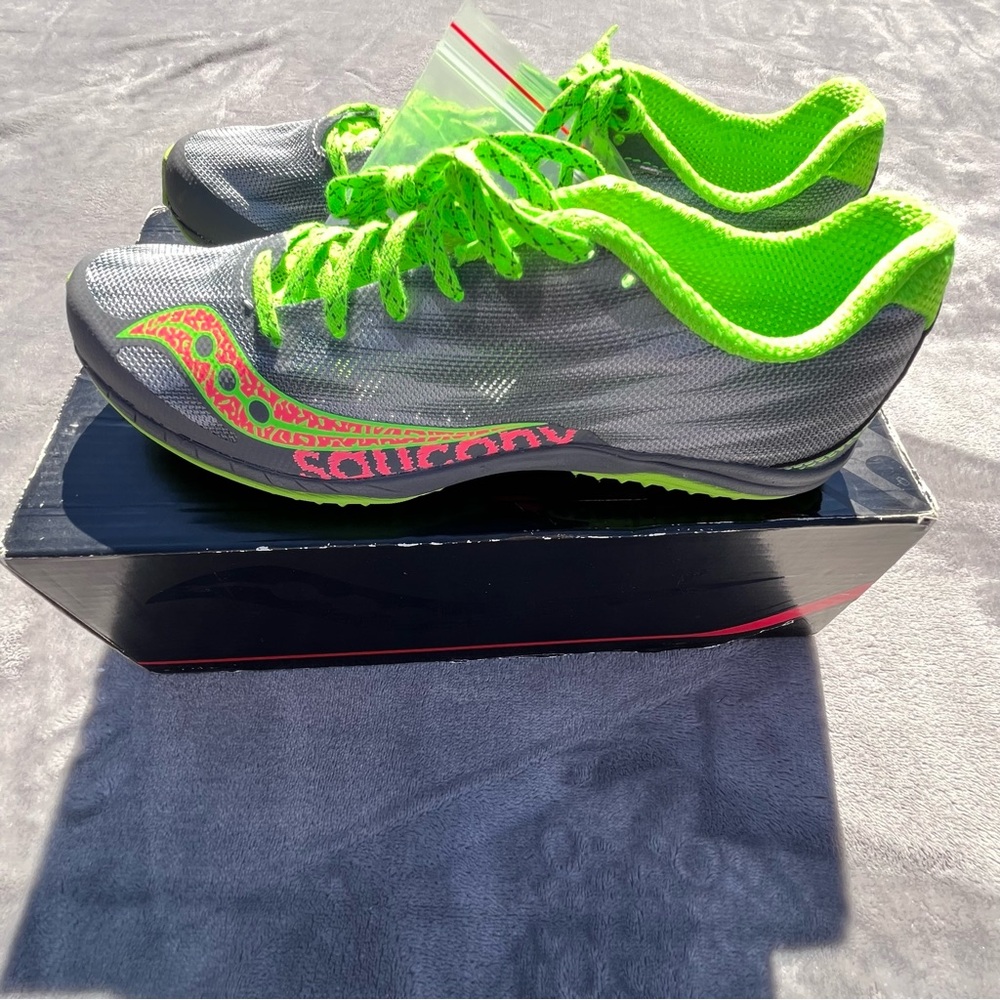 Saucony Track Shoes Womens 6.5 Kilkenny XC New Gray Green Spikes Cross Country